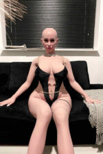 Bald 170cm G-cup sexy mature real doll